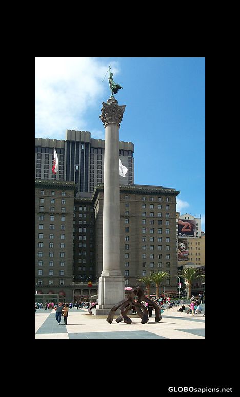 Postcard St Francis Hotel and Dewey Monument
