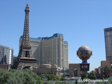 Postcard Paris Hotel & Casino