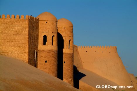 Postcard Khiva - Tosh Darvoza in the wall