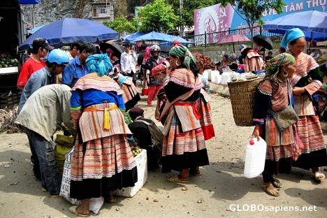 Postcard Bac Ha Sunday Market