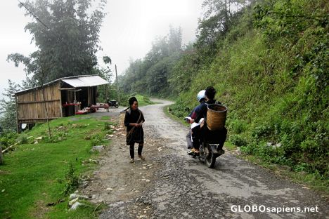 Beginning the Trek to Cat Cat Village