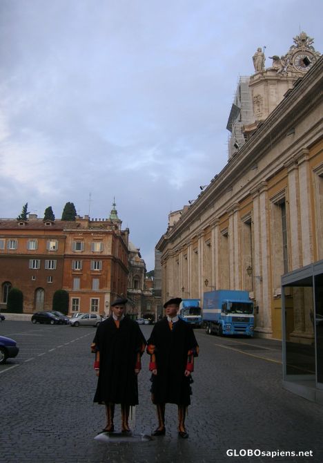 Postcard Elegant Swiss guards