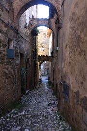 Via Studiosi