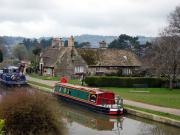 The George lies between the river and the canal