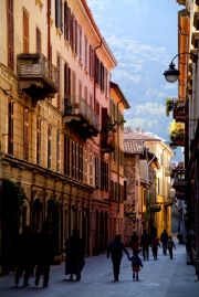 Como travelogue picture