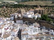 View of Setenil - note the homes built into the cliff face. View of Setenil - note the homes built into the cliff face.