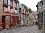 Rue de Petite Fort winds steeply from the old town to the old port