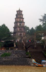 Hue - Thien Mu Pagoda