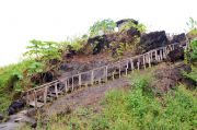 The last eruption lava flow, section for visiting The last eruption lava flow, section for visiting