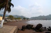 Beachfront in the centre of Limbe Beachfront in the centre of Limbe