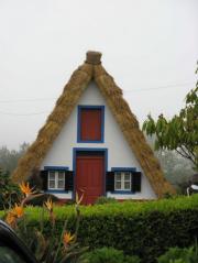 Traditional house, Santana