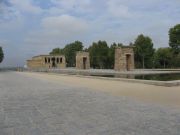 Templo de Debod, a gift from Egypt.