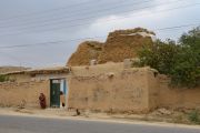 Maradegh to Takab, Farmhouse, Time to rest