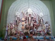 Clay idols of durga and festive offers in Mumbai