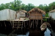 Nzulezu travelogue picture