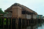 Nzulezu travelogue picture