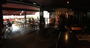 The Les 3 Brasseurs Bar