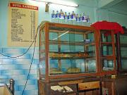 They were deep fried in the morning and then kept in a glass cupboard. They were deep fried in the morning and then kept in a glass cupboard.