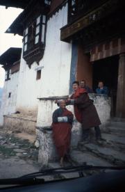 Bhutan, Gangte, Monks