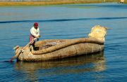 Uros (cat) boat