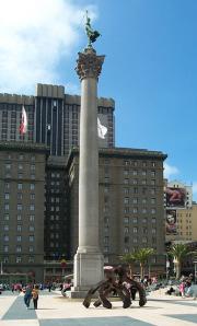 Westin St .Francis Hotel and Dewey Monument Westin St .Francis Hotel and Dewey Monument