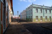 Empty spaces around the main market, Feira da Praia Grande