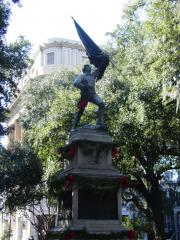 Statue in one of the many squares of Savannah Statue in one of the many squares of Savannah