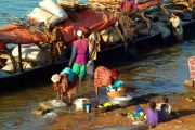 Segou riverbank business