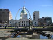 Pic of the Arch towards the Mississippi