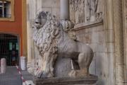 Guarding the cathedral, Modena