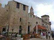 The Porat Restaurant by the large gate.