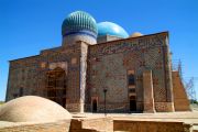 Turkistan travelogue picture