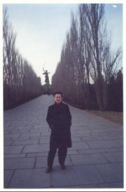 Mamaev Kurgan at my back