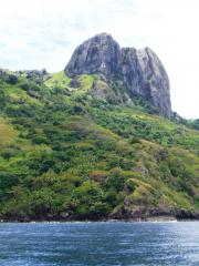 One of the cliff faces on the western side of Waya Island One of the cliff faces on the western side of Waya Island