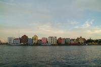 Curacao - wanting to be independent, or not?