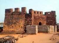 Komenda - two forts and a perfect beach