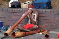 Sydney (AU) - real Aborigines playing