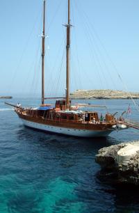 Malta - a cruise around the island