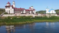 Sailing Volga upstream...
