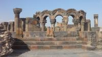 Etchmiandzin and Zvartonots in one day